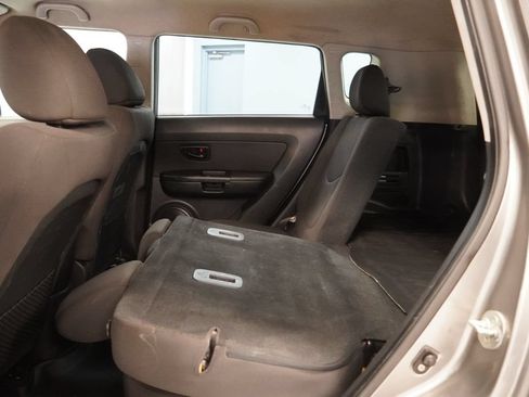 Used 2013 Kia Soul FWD image 25