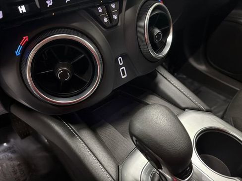 Certified 2024 Chevrolet Blazer LT w/ Convenience Package image 25