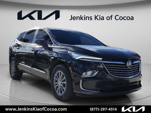 Used 2023 Buick Enclave Essence w/ Trailering Package, 5000 lbs. FWD image 12