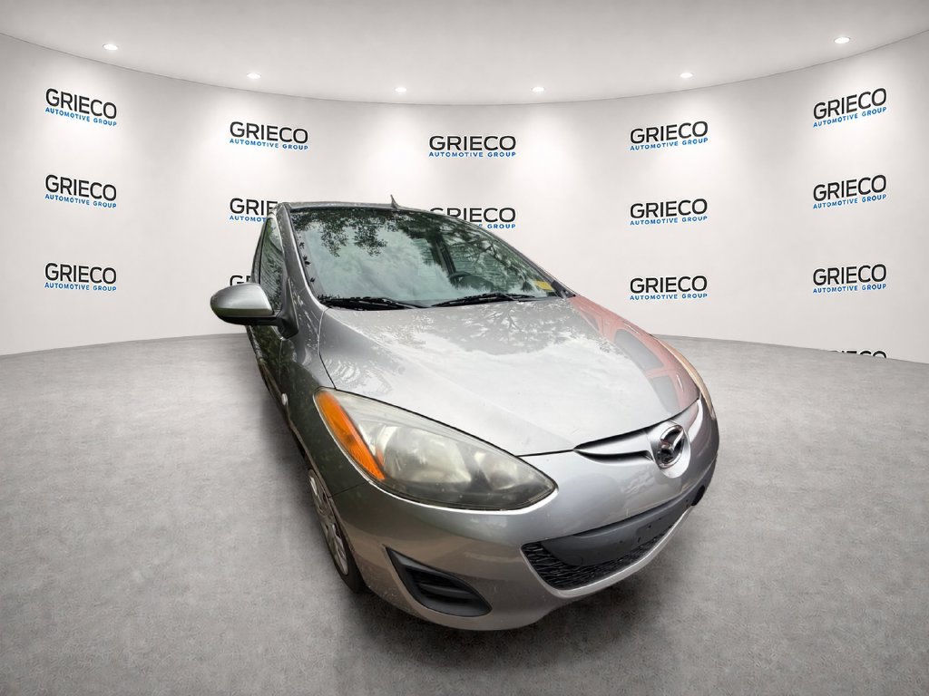 Used 2010 MAZDA MAZDA3 i Touring FWD image 4