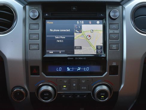 Used 2018 Toyota Tundra 1794 Edition AWD/4WD image 20