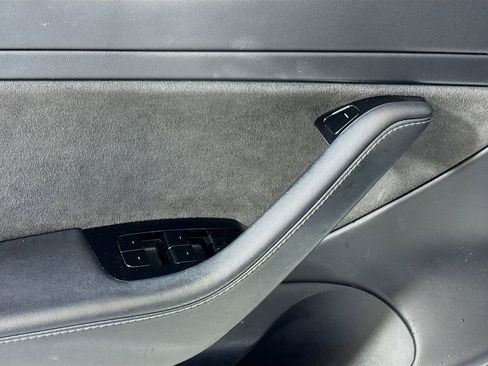 Used 2020 Tesla Model 3 Long Range image 14