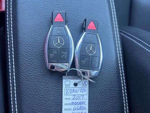 Used 2017 Mercedes-Benz GLA 250 4MATIC image 14