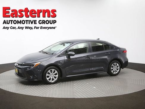 Used 2023 Toyota Corolla LE FWD image 56