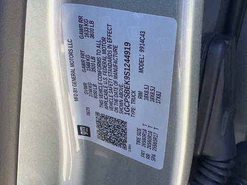 New 2025 Chevrolet Colorado W/T w/ WT Custom Package image 16