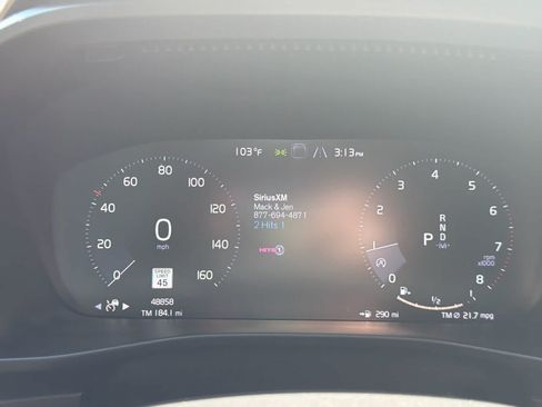 Used 2019 Volvo XC40 T5 R-Design AWD/4WD image 34