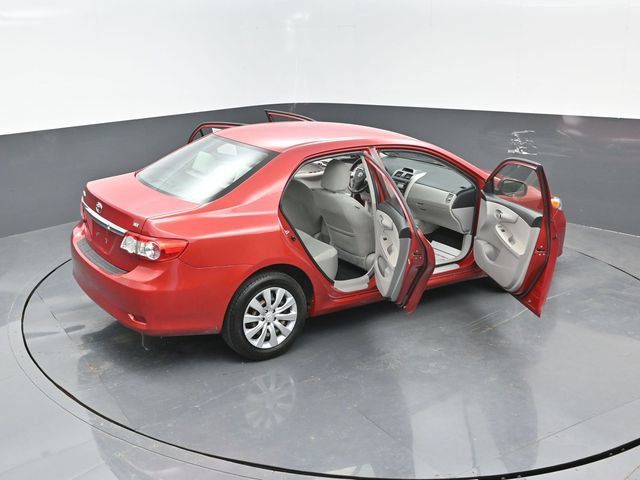 Used 2012 Toyota Corolla LE FWD image 22