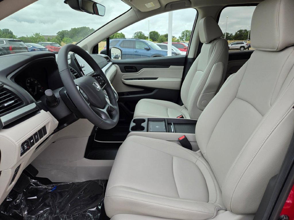 New 2026 Honda Odyssey EX-L image 9