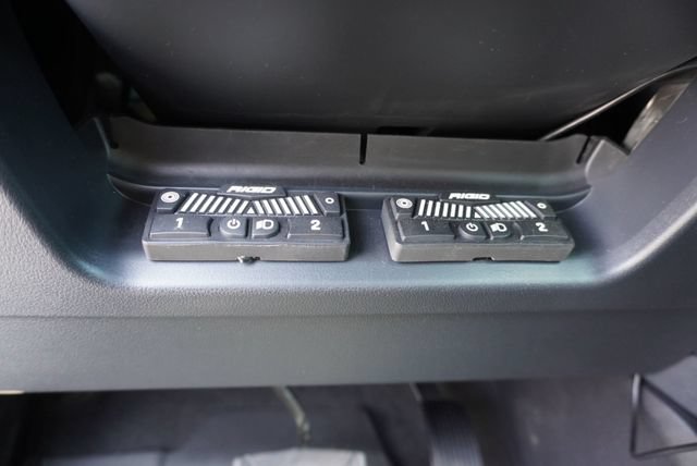 Used 2025 Ford F450 Platinum w/ FX4 Off-Road Package AWD/4WD image 40