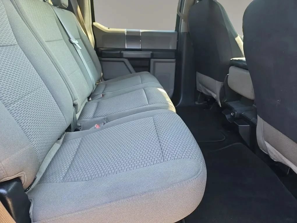 Used 2018 Ford F150 XLT w/ Equipment Group 302A Luxury AWD/4WD image 13