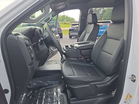 Used 2024 Chevrolet Silverado 1500 W/T w/ WT Value Package AWD/4WD image 17