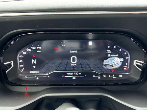 Certified 2024 GMC Yukon Denali w/ Advanced Technology Package AWD/4WD image 21