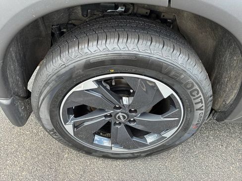 Certified 2026 Nissan Rogue SV AWD/4WD image 10