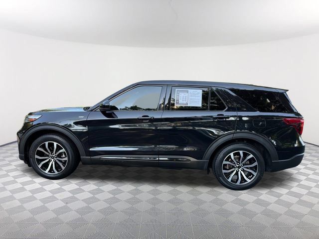 Used 2022 Ford Explorer ST-Line w/ Class IV Trailer Tow Package RWD image 8