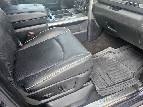 Used 2015 RAM 2500 Limited AWD/4WD image 21