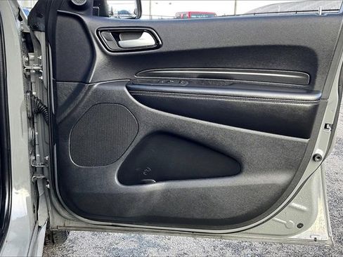 Used 2021 Dodge Durango SXT image 25