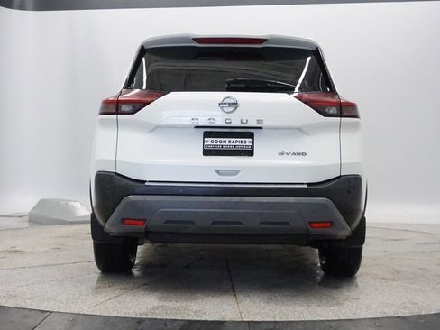 Used 2021 Nissan Rogue SV w/ Premium Package image 8