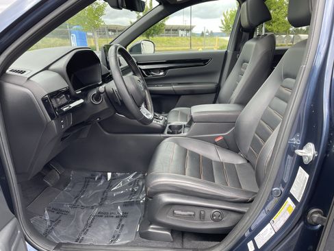 Used 2023 Honda CR-V Sport Touring image 10