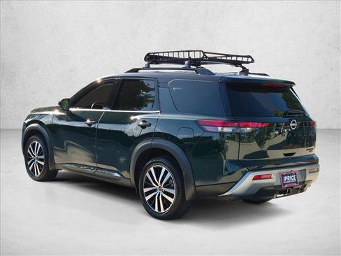 Used 2023 Nissan Pathfinder Platinum AWD/4WD image 7