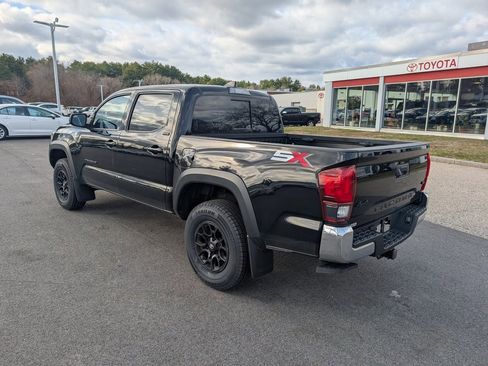 Used 2023 Toyota Tacoma SR5 image 3