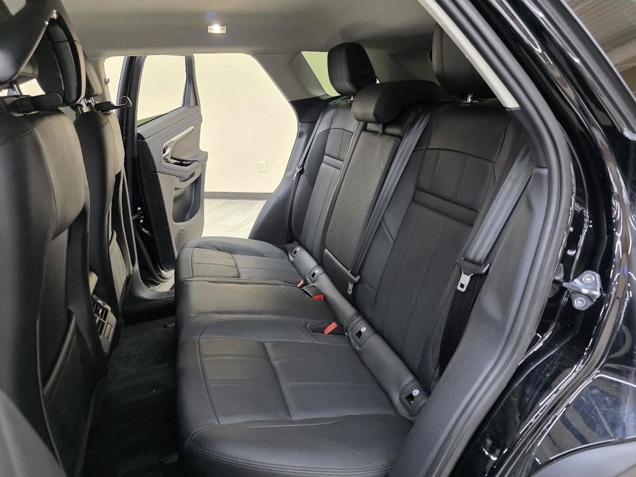 Used 2020 Land Rover Range Rover Evoque S AWD/4WD image 26