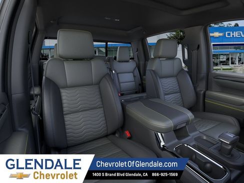 New 2026 Chevrolet Silverado 1500 ZR2 AWD/4WD image 16