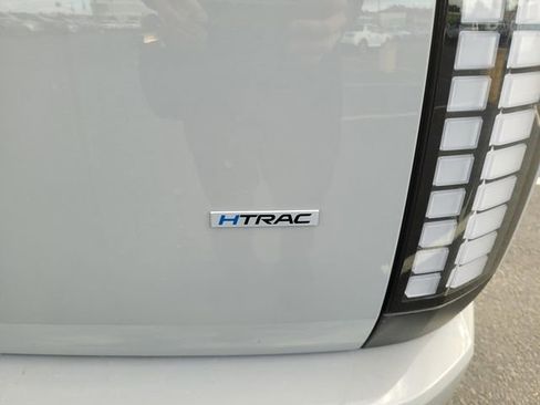New 2026 Hyundai Ioniq 9 SE AWD/4WD image 24