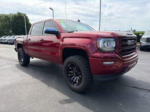 Used 2018 GMC Sierra 1500 SLT w/ SLT Premium Package AWD/4WD image 3