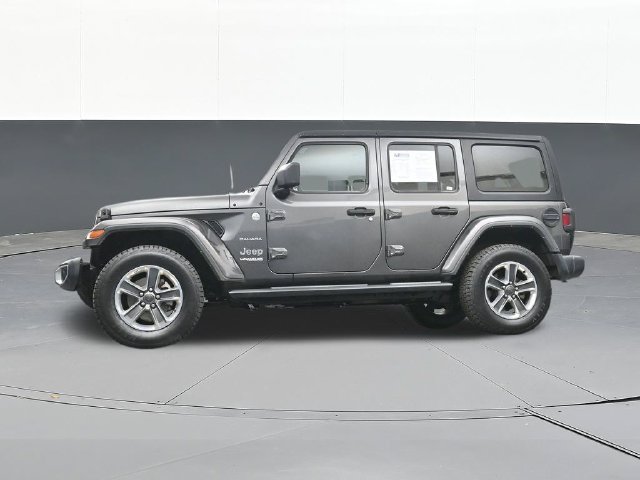 Used 2022 Jeep Wrangler Unlimited Sahara w/ Cold Weather Group AWD/4WD image 59