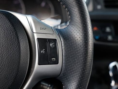 Used 2012 Lexus CT 200h image 29