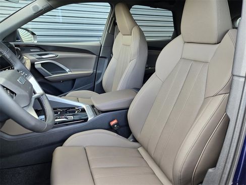New 2025 Audi Q5 Premium Plus image 20