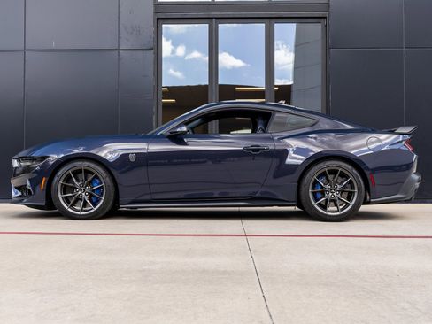 Used 2024 Ford Mustang Dark Horse image 9