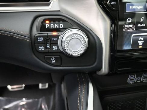 Used 2025 RAM 1500 Tungsten AWD/4WD image 15