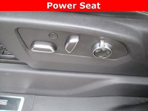 Certified 2025 GMC Sierra 3500 Denali Ultimate image 29