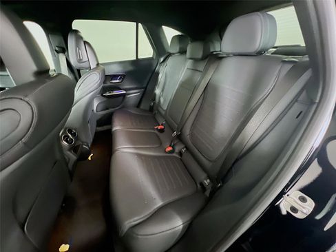 New 2026 Mercedes-Benz GLC 300 4MATIC image 24