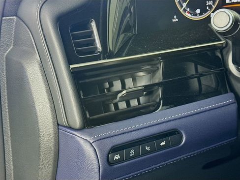 New 2026 INFINITI QX80 4WD image 12