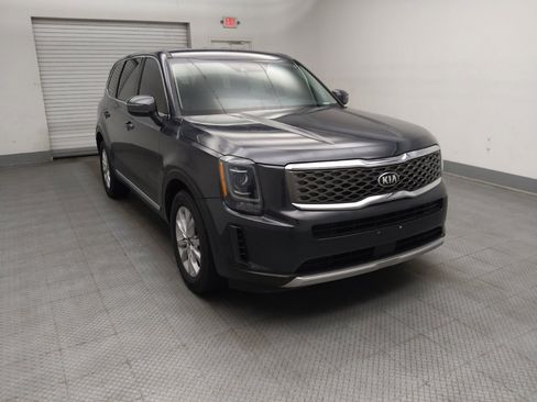 Used 2021 Kia Telluride LX FWD image 13