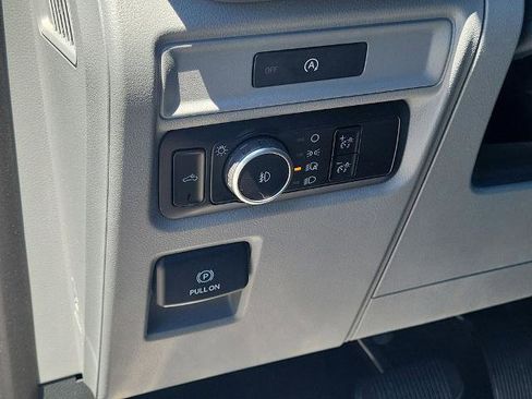 Certified 2025 Ford F150 XLT AWD/4WD image 23