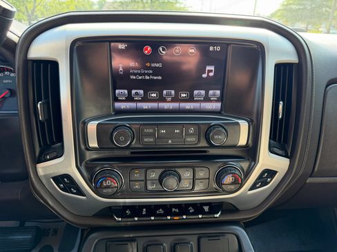 Used 2016 GMC Sierra 2500 SLT w/ Duramax Plus Package AWD/4WD image 25
