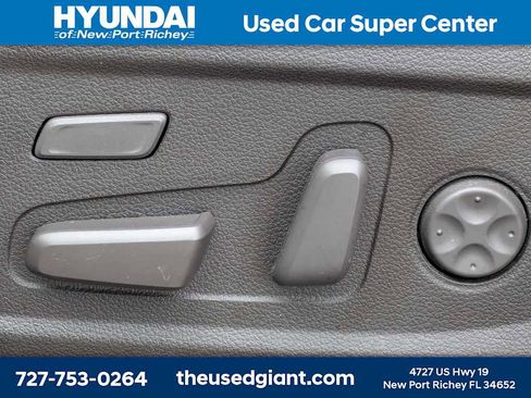 Used 2020 Hyundai Santa Fe Limited FWD image 24