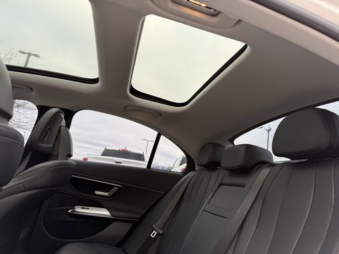 Used 2025 Mercedes-Benz E 350 E 350 image 35