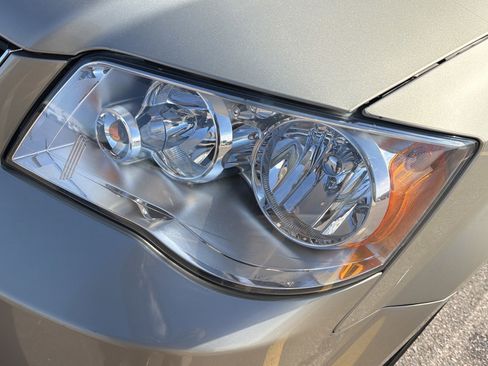 Used 2016 Dodge Grand Caravan SE w/ Quick Order Package 29E SE image 16