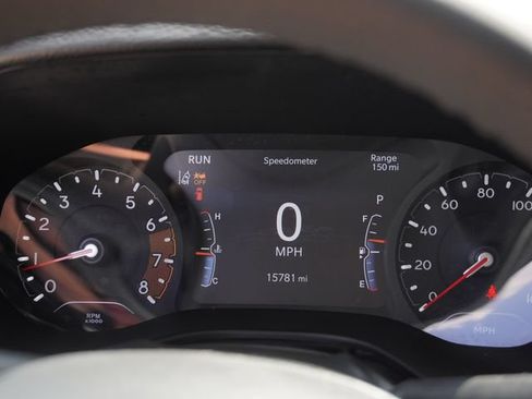 Used 2023 Jeep Compass Latitude AWD/4WD image 30