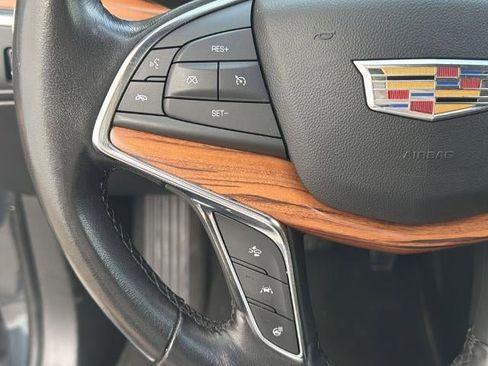 Used 2020 Cadillac XT5 Premium Luxury FWD image 27