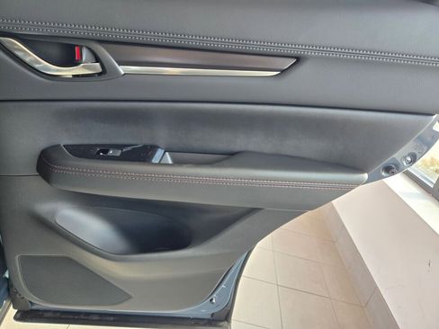 New 2025 MAZDA CX-5 Carbon Edition image 9