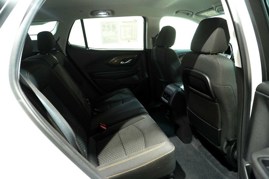 Used 2021 GMC Terrain SLE FWD image 15