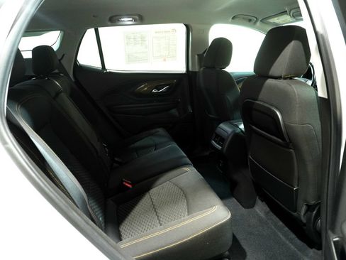 Used 2021 GMC Terrain SLE FWD image 15