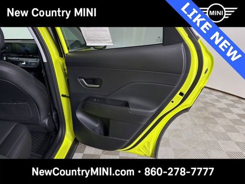 Used 2024 Hyundai Kona Limited image 21
