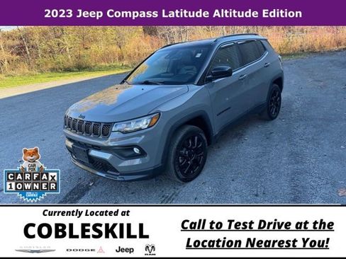 Used 2023 Jeep Compass Latitude AWD/4WD image 9