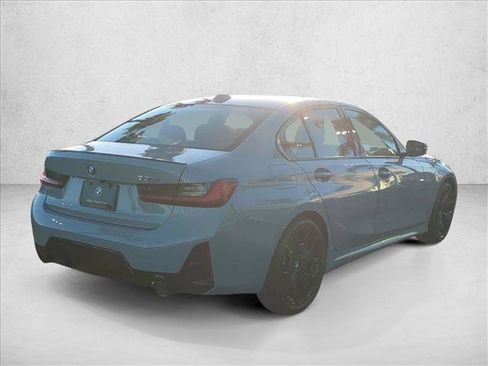 New 2026 BMW 330i Sedan w/ M Sport Package RWD image 2